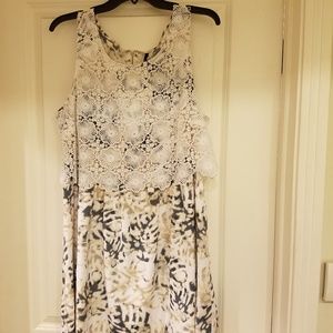 White/Beige/Grey Casual Dress